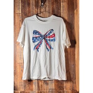 Womens Patriotic USA Flag Bow Graphic T-Shirt,‎ Small, White Tee